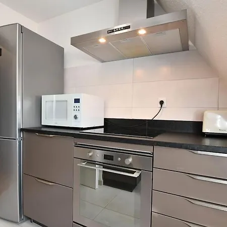 Envole Moi Vers La Lune - 4 Guests - 2 Bedroom - Daire Colmar